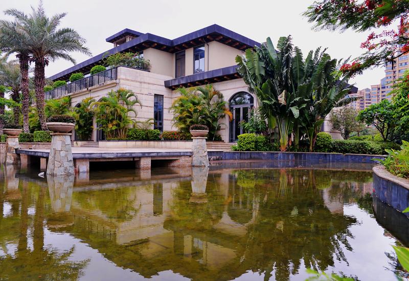 亚洲第一狼人伊人av