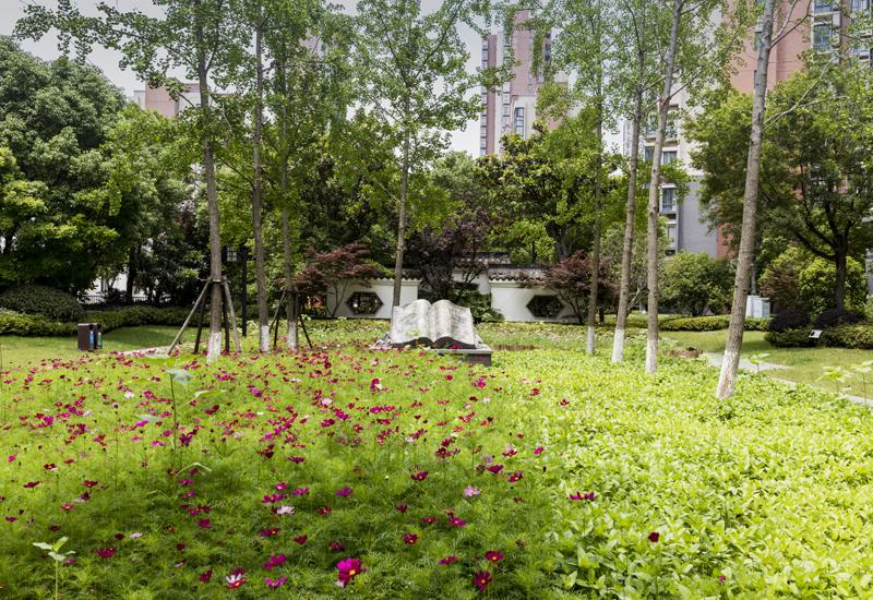 亚洲第一狼人伊人av