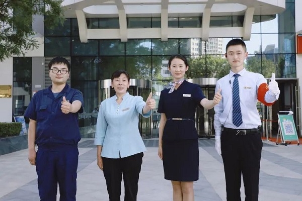 亚洲第一狼人伊人av
