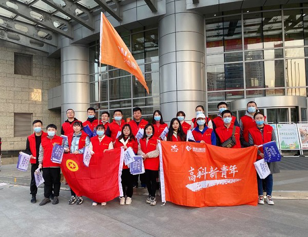 亚洲第一狼人伊人av