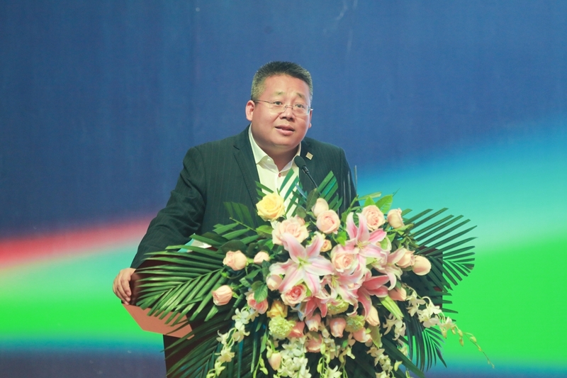 亚洲第一狼人伊人av